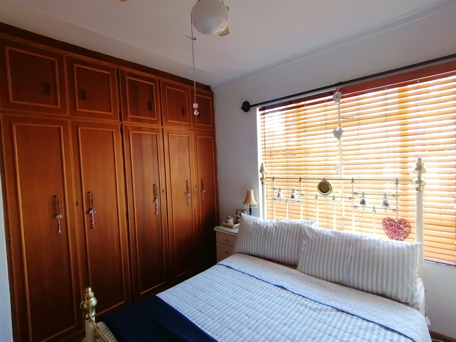 3 Bedroom Property for Sale in Flimieda North West